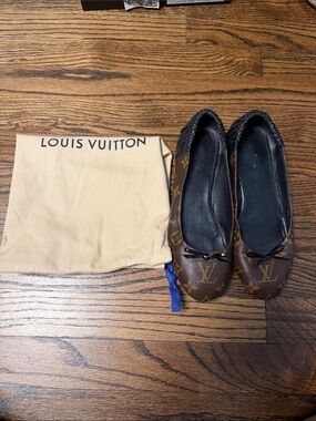 Louis Vuitton Brown & Gold Monogram Ballet Flats - Women's